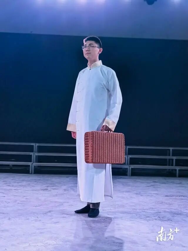 排练现场。 排练现场。